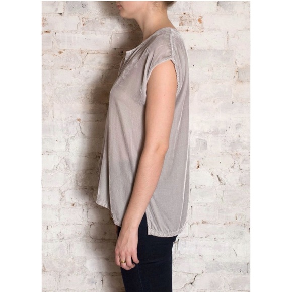 NWT CP Shades Sol V Neck Blouse in Jade Silver - Picture 4 of 8